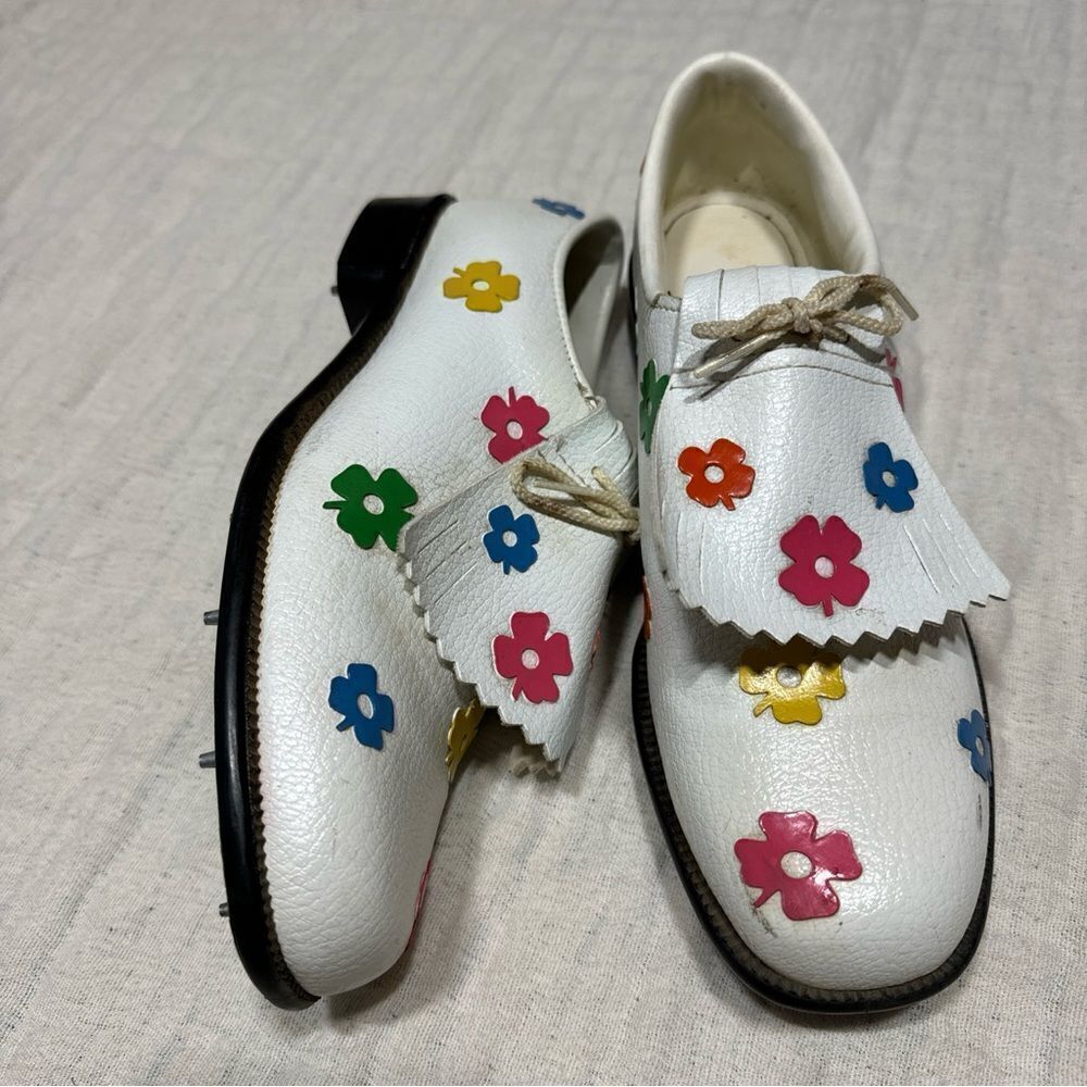 Amazing Floral White Leather Women's Shoes